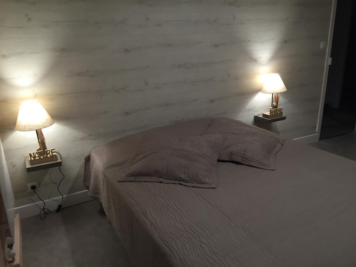 La Roseraie Villa Haybes Dış mekan fotoğraf
